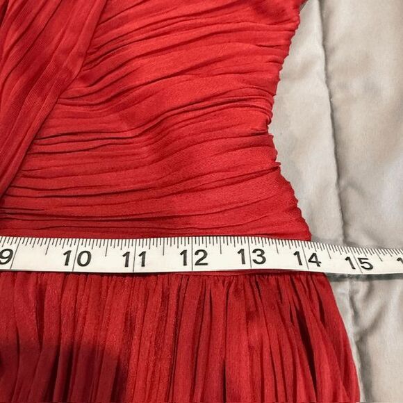 Halston Heritage V-Neck Maxi Dress Gown Ruched Red Pleats Sleeveless Size 0 - Picture 13 of 15